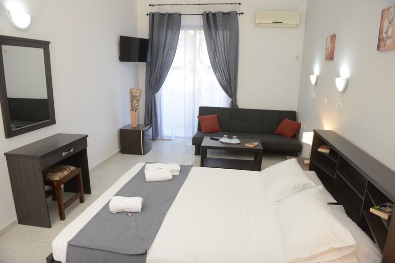 Belvita Hotel Kolýmbia Eksteriør bilde